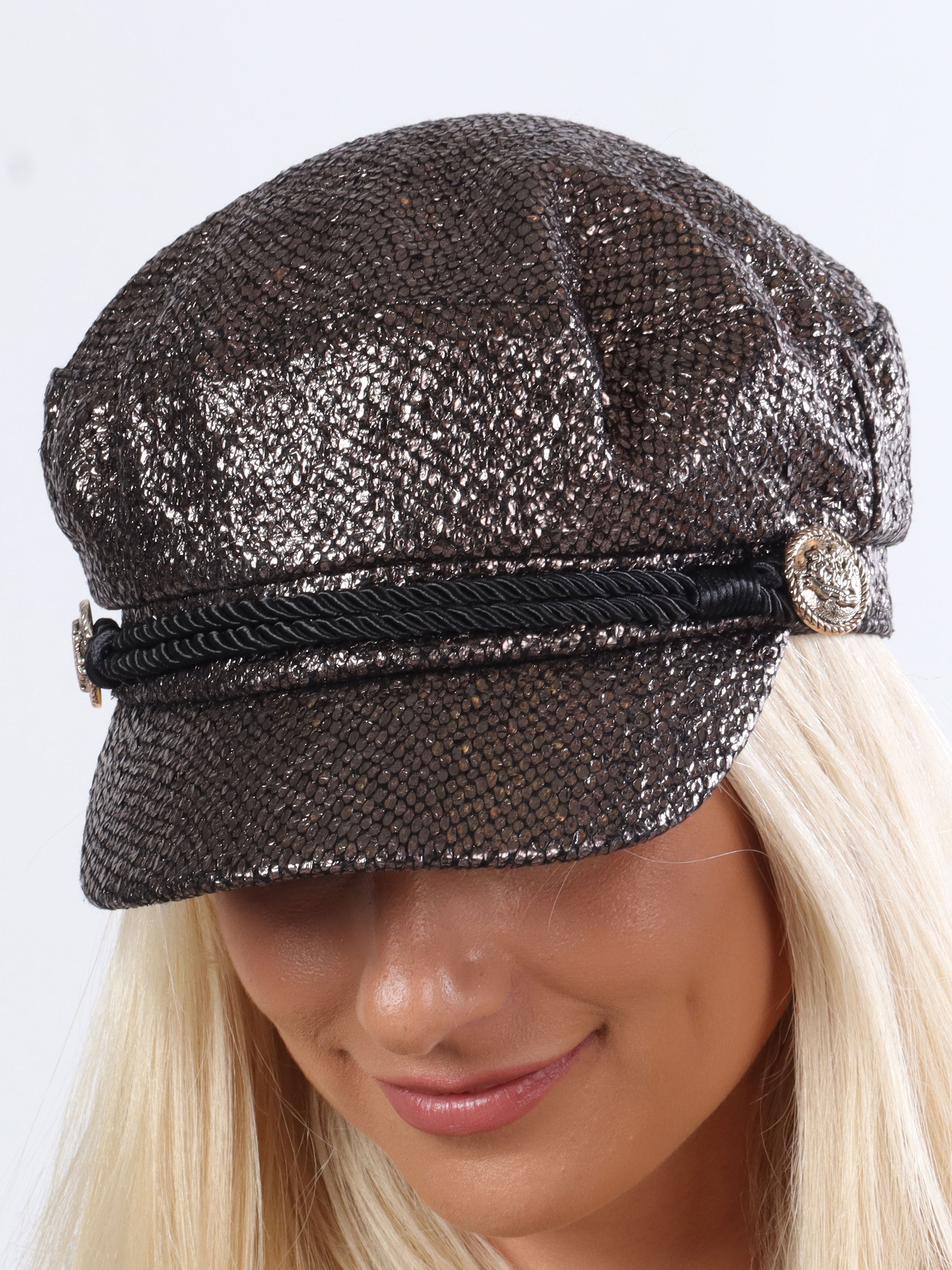 Adileyna - Shiny hat med skygge